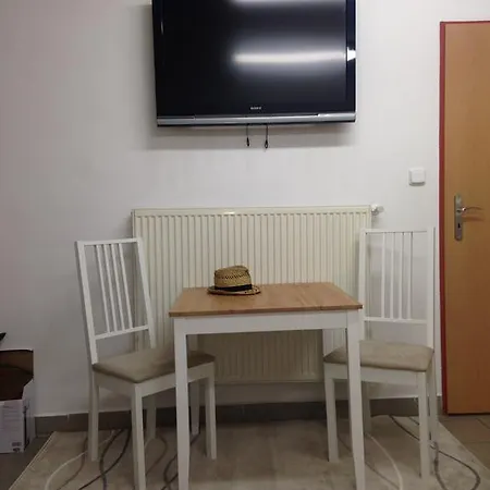 Апартаменты Apartman *