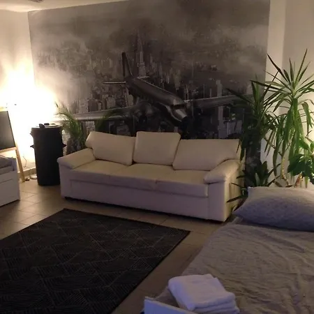 Apartman Apartament *